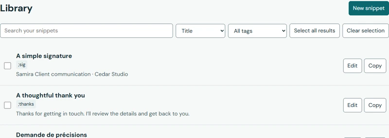 Bibliothèque PhraseShelf avec réponses, raccourcis, étiquettes et recherche